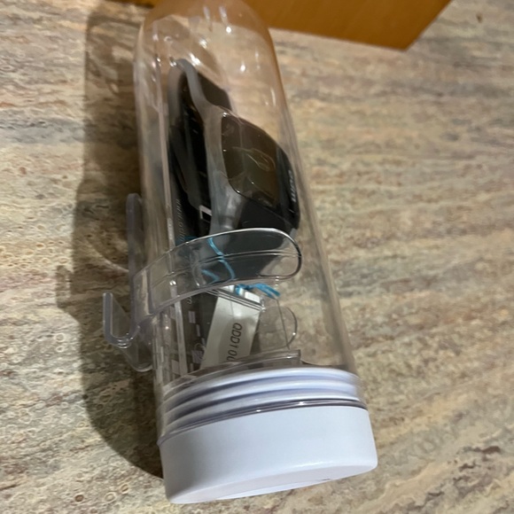 NWT ODM watch. Unisex - Picture 8 of 16